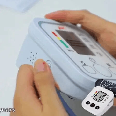 Esfigmomanómetro Digital con Voz