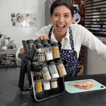 ORGANIZADOR GIRATORIO DE ESPECIAS CON 18 TARROS